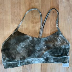 Lululemon Flow Y Nulu Bra *Light Support A-C Cups